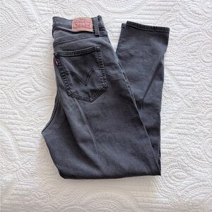 Levi's High-Waisted Mom Jeans